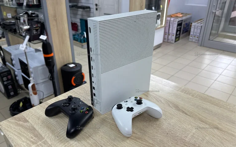 Приставка Xbox One S 1TB