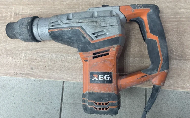 Перфоратор AEG KH5G перфоратор