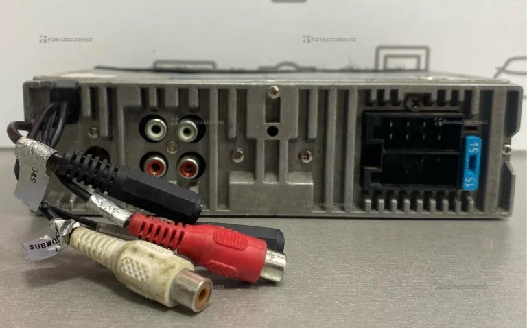 Автомагнитола  Aura amh-77dsp