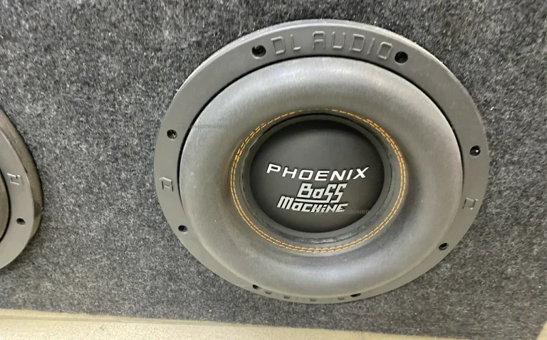 Сабвуфер  phoenix bass machine