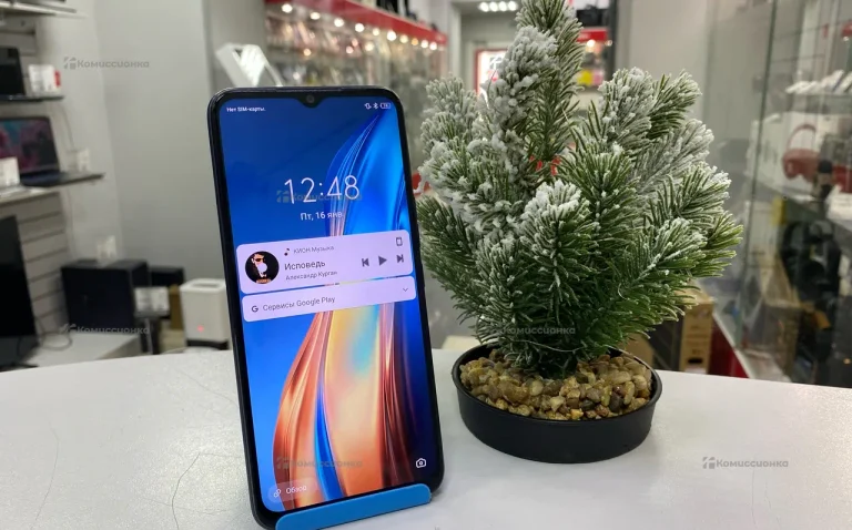 Tecno Spark 8C 4/64 ГБ