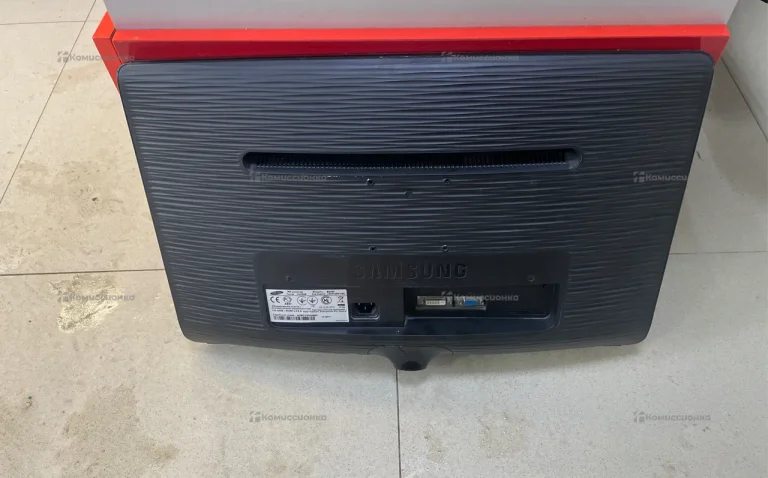 Монитор Samsung SyncMaster B2330