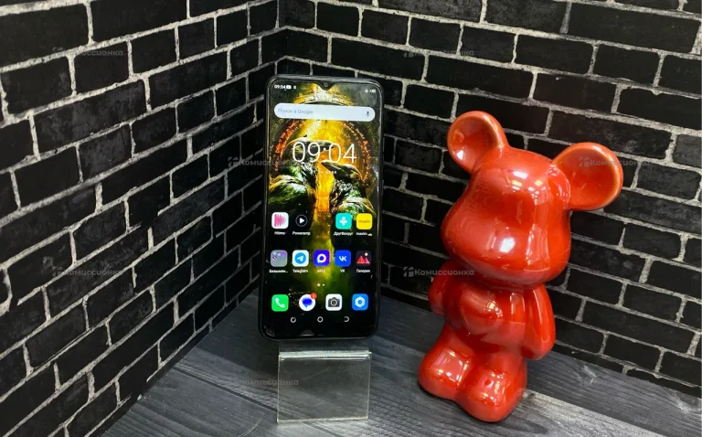 Tecno Spark 6 Go 2/32 ГБ