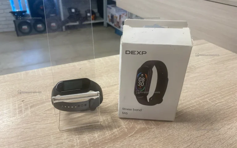 Часы  DEXP M6