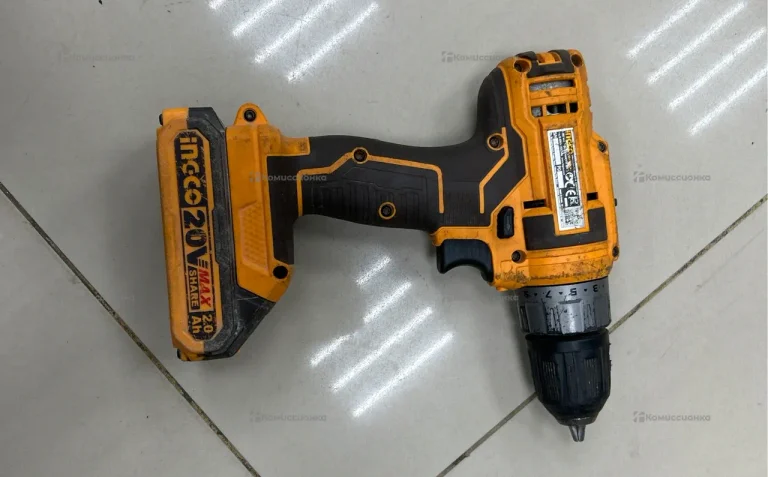 Шуроповерт ingco