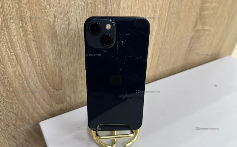 Apple iPhone 13 4/128 ГБ