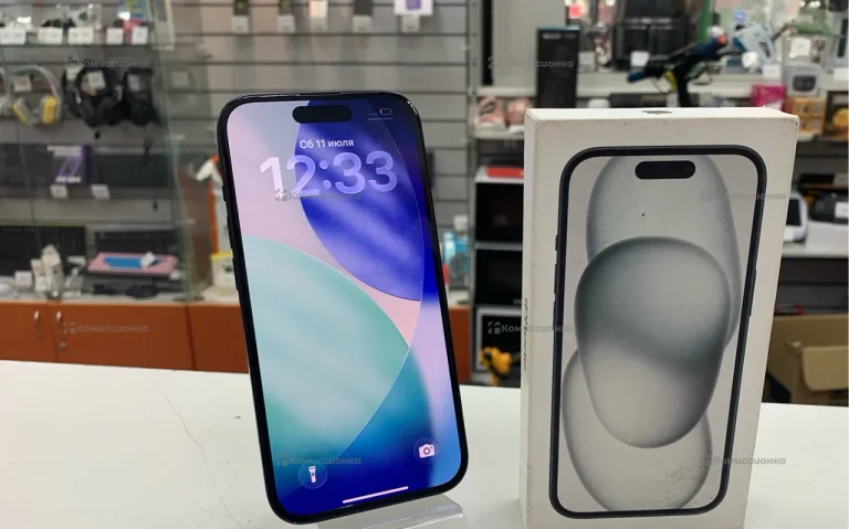 Apple iPhone 15 6/128 ГБ