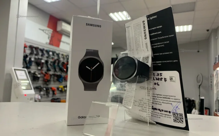Часы  Samsung Galaxy Watch 8