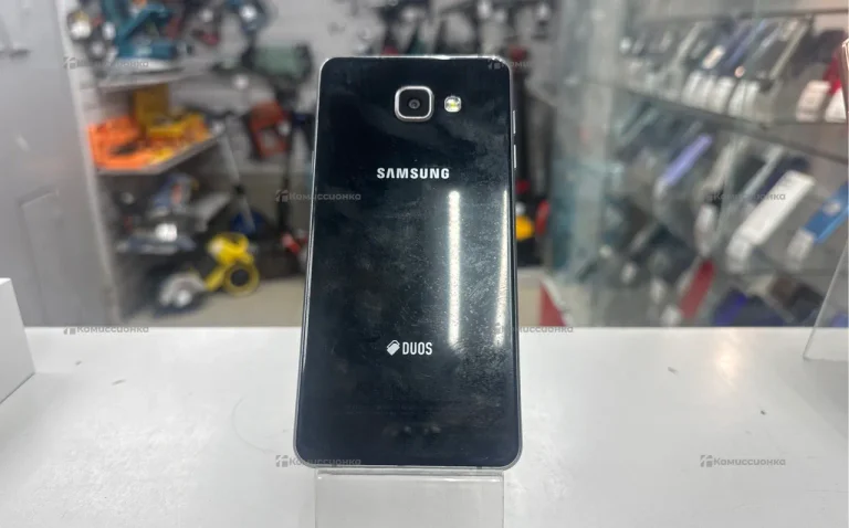 Samsung Galaxy A7 (2016) 3/16 ГБ