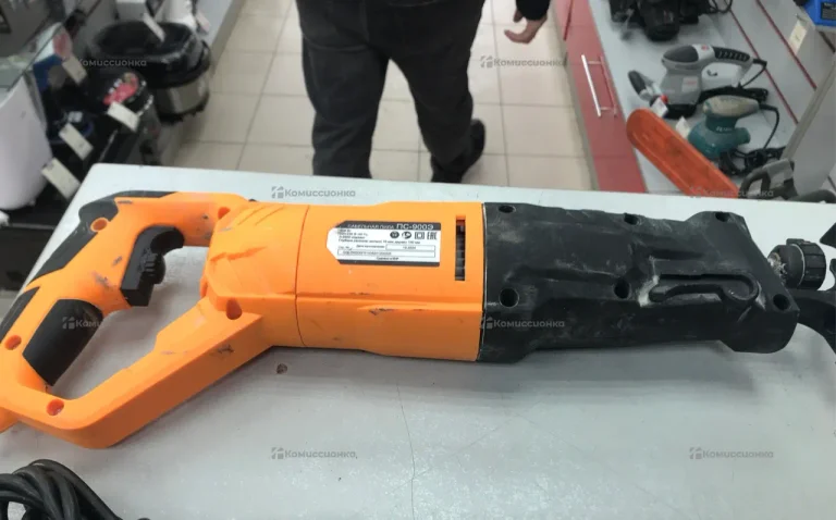 Электропила Вихрь ПС-900Э