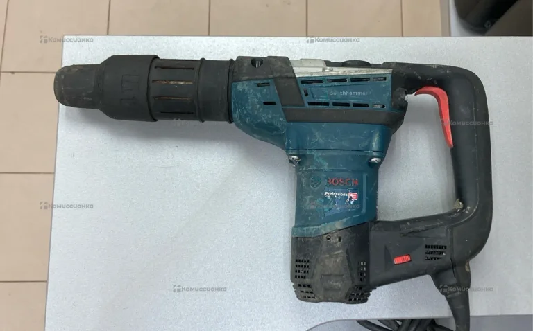 Перфоратор BOSCH GBH 5-40 D