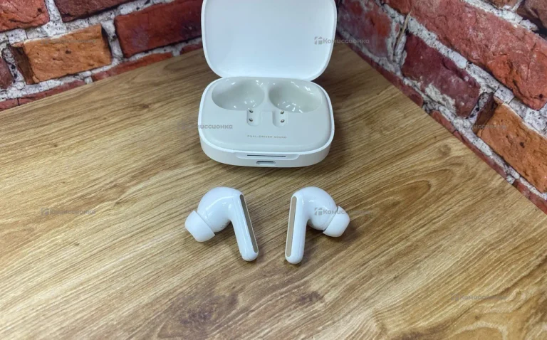 Наушники  Xiaomi buds