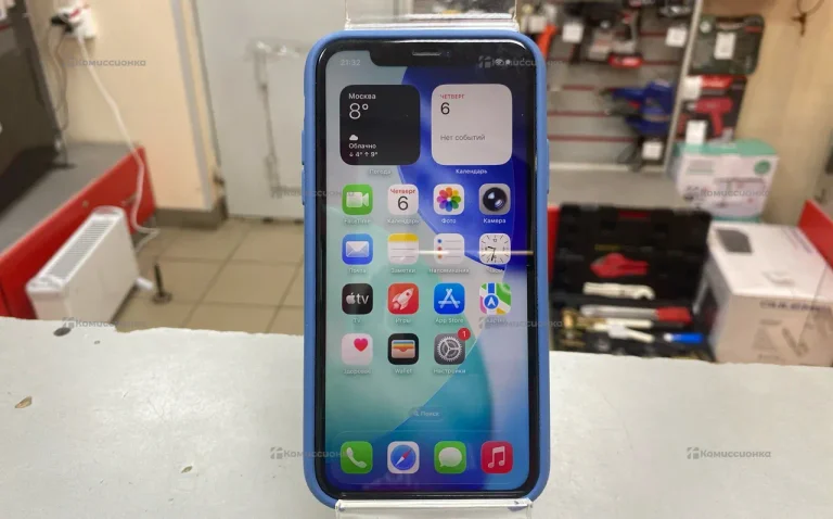 Apple iPhone 11 4/64 ГБ