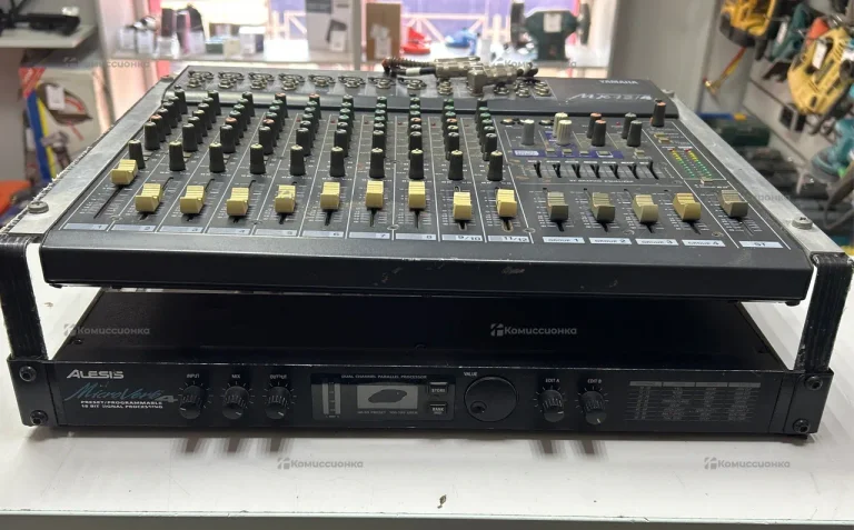 Процессор ALESIS MICROVerb 4