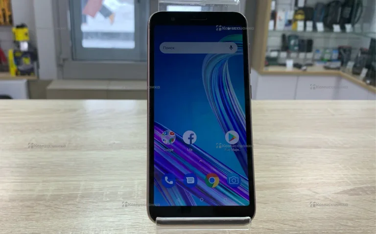 Asus ZenFone Live (L1) ZA550KL 1/16 ГБ