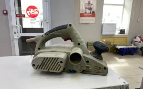 Купить Электрорубанок ЗУБР ЗР-750-82 б/у , в Курган Цена:1500рублей