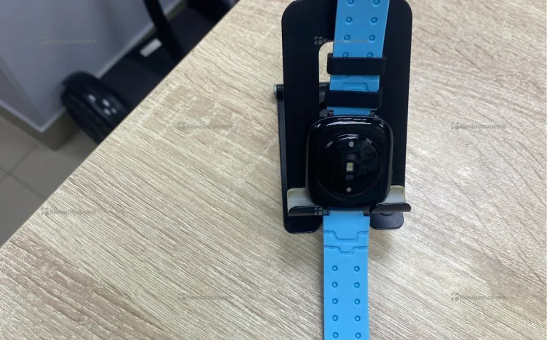 Смарт-часы Honor Watch 4