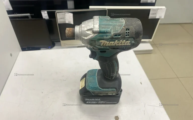 Гайковерт Makita DT150