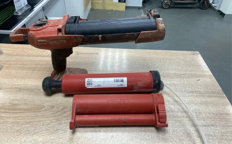 Аккумуляторный дозатор HILTI HDE 500-A22