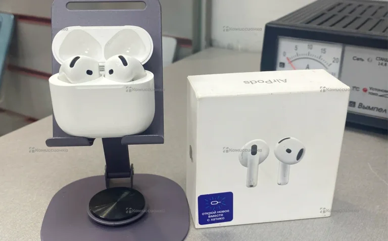 Наушники  AirPods 4