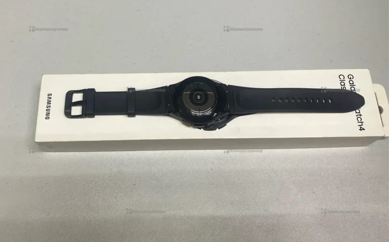Часы  Samsung Galaxy watch 4 classic 42mm