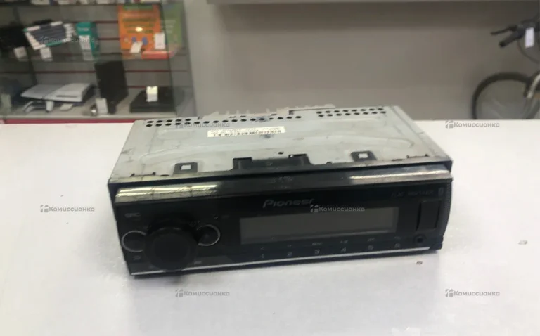 Автомагнитола  pioneer 520bt