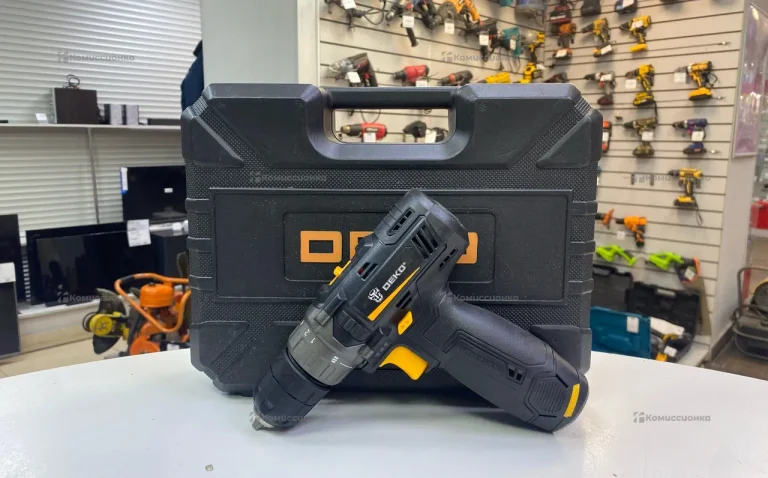 Шуруповерт DEKO GCD12DU3