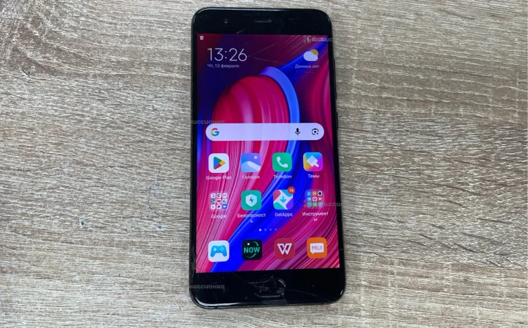 Xiaomi Mi 6 6/64 ГБ