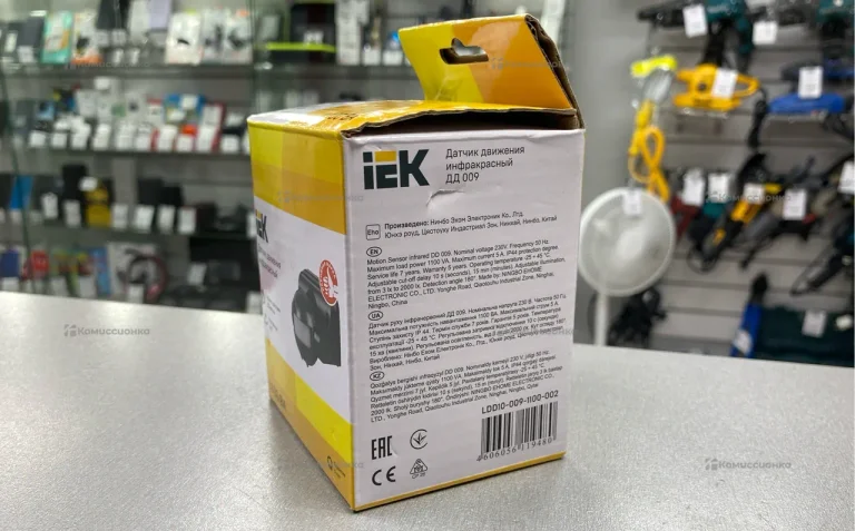 Датчик движения инфракрасный IEK