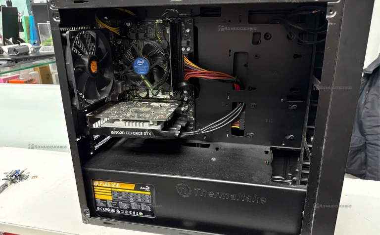 Системный блок  dexp