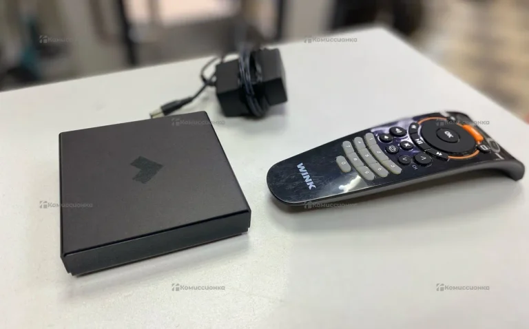 Цифровая ТВ приставка  Ростелеком Wink SWITRON-i12