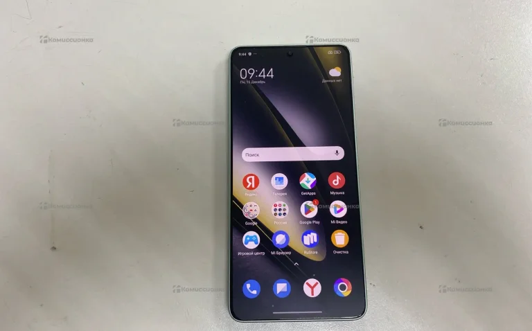 Xiaomi Poco F6 12/512 ГБ