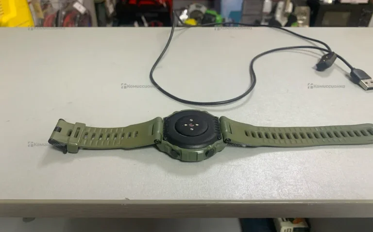 Часы  amazfit a1919