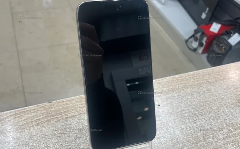 Apple iPhone 15 Pro Max 8/256 ГБ