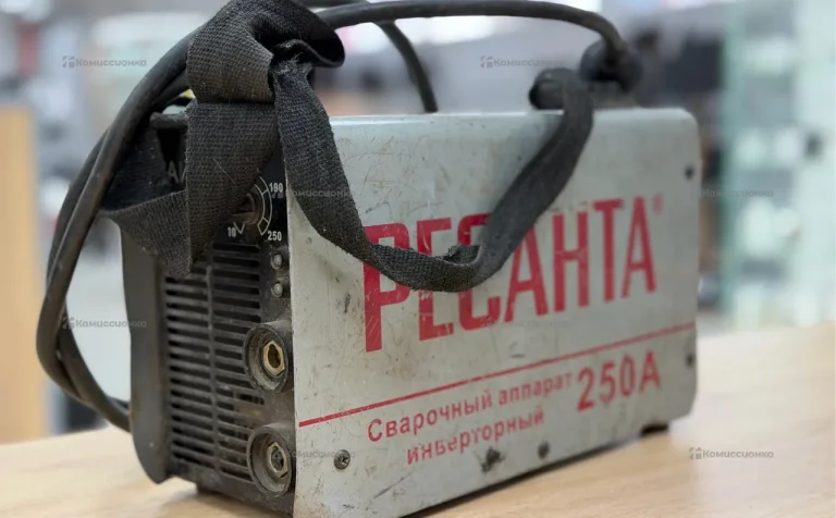 Сварочный аппарат инверторный РЕСАНТА САИ 250А