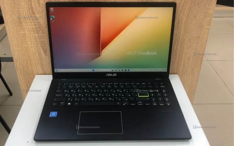 Ноутбук  ASU’s vivobbok e510ma