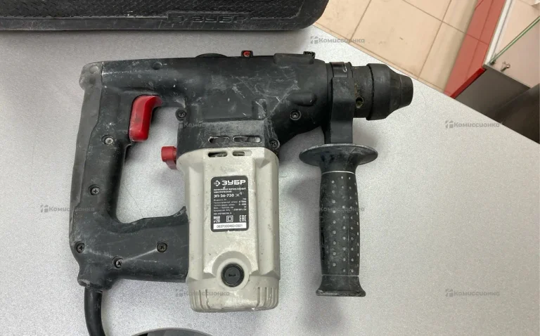 Перфоратор Зубр ЗП-26-750 ЭК