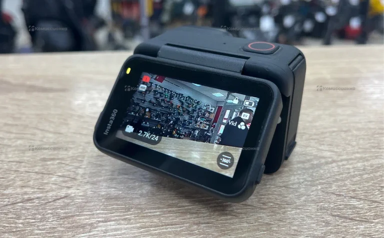 Камера insta360 acepro