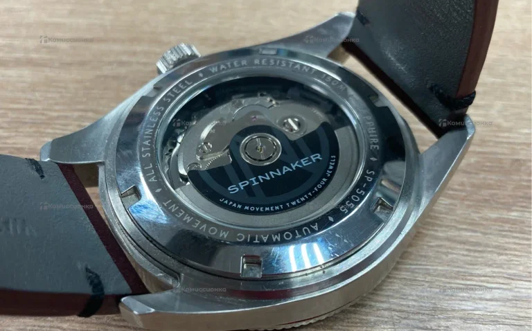 Часы Spinnaker sp-5055