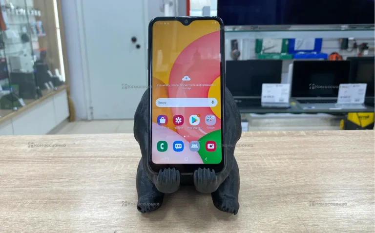 Samsung Galaxy A01 2/16 ГБ