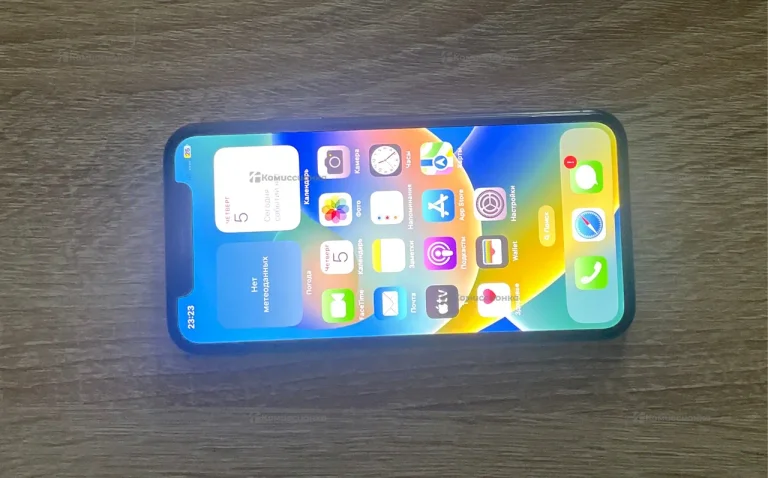 Apple iPhone X 3/64 ГБ