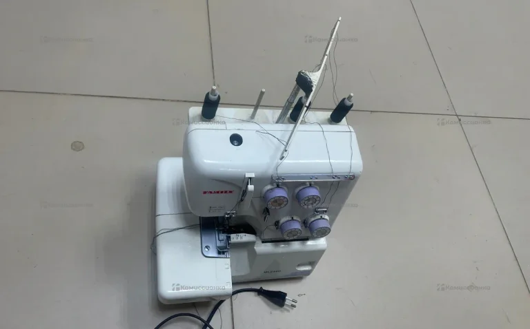 Оверлок family ml244d