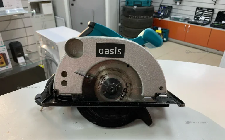 Дисковая пила Oasis PC-140