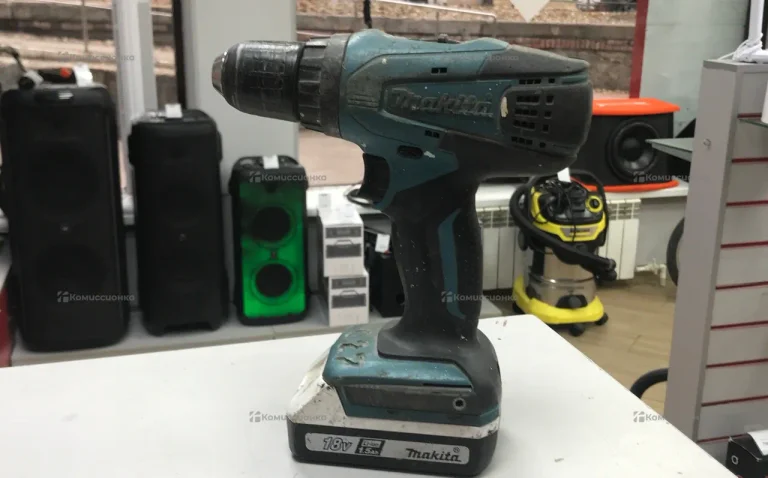 Дрель-шуруповерт makita DF347D