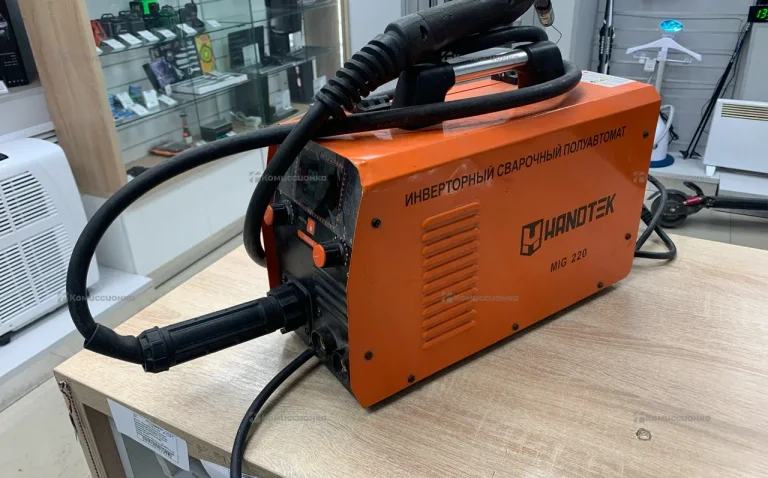 Сварочный аппарат mig 220