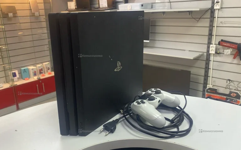 Приставка Sony PS 4 Pro
