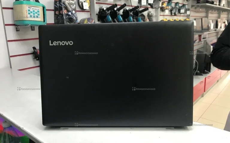 Ноутбук  Lenovo 330-15IGM