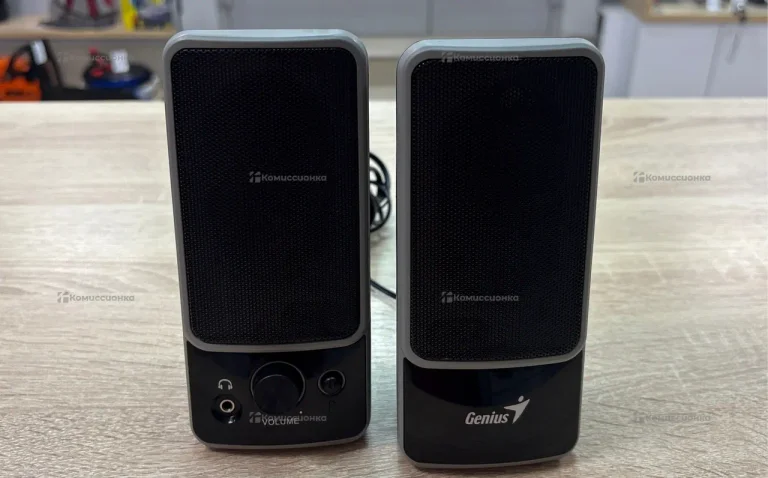 Колонки компьютерные Genius