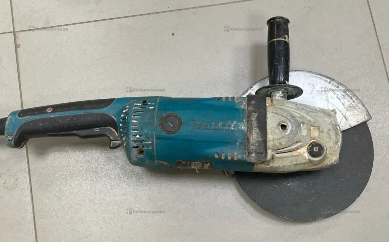 УШМ Makita GA 9020