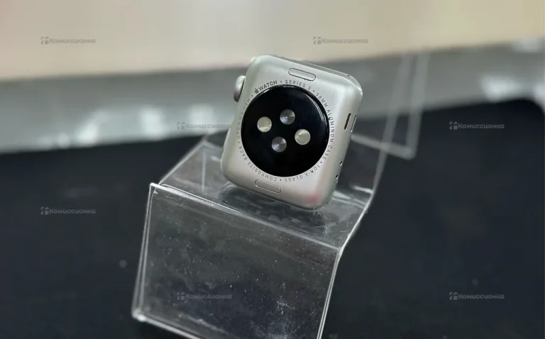 Часы  Apple Watch 3 38mm